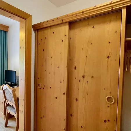 Intermontana Garni Hotel 3*