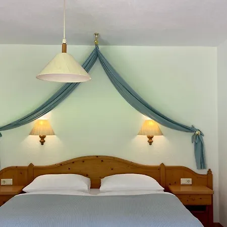 Hotel Intermontana Garni Zaunhof