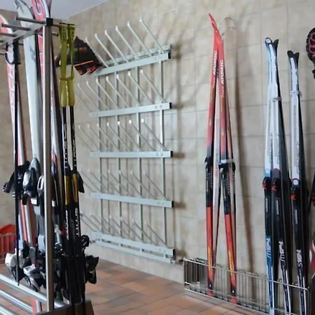 Intermontana Garni Otel 3*