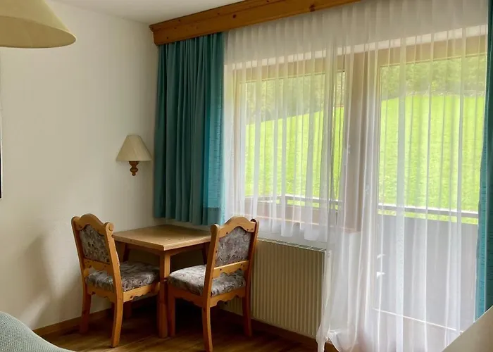 Intermontana Garni 3* Zaunhof