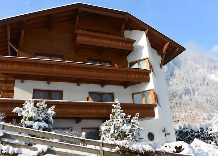 فندق Intermontana Garni Zaunhof