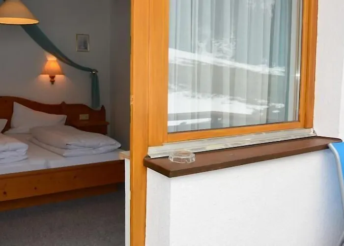 Intermontana Garni Otel 3*