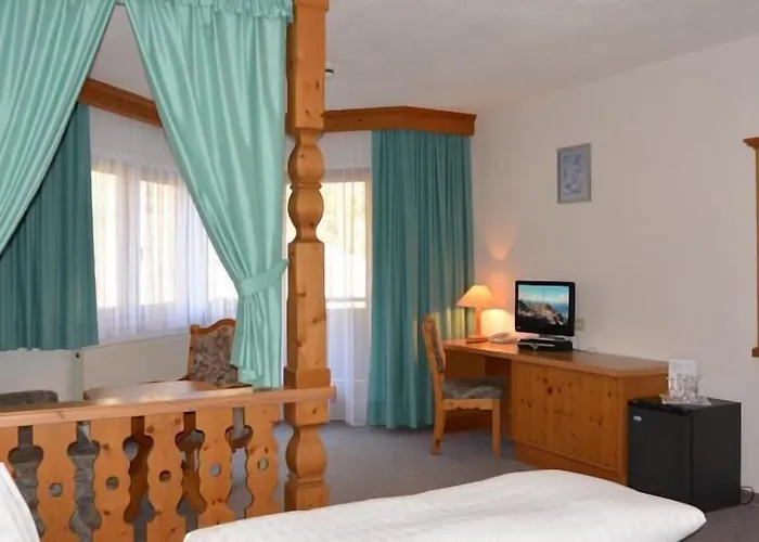 Otel Intermontana Garni Zaunhof