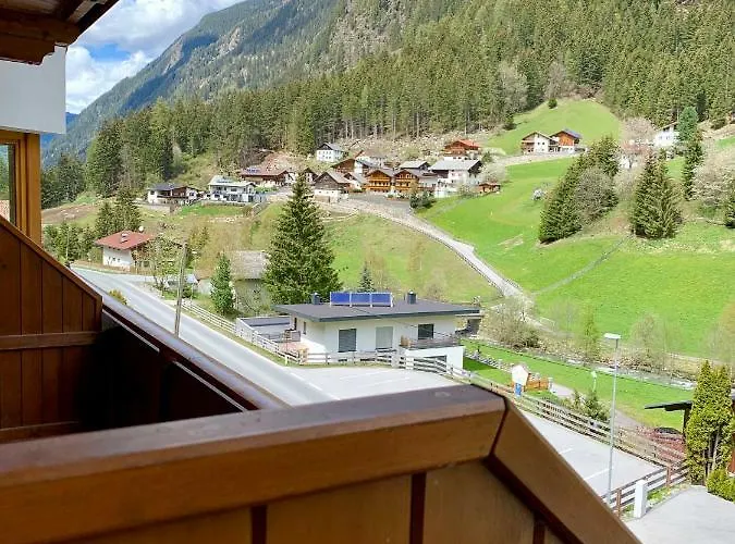 Intermontana Garni Zaunhof