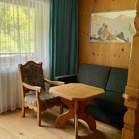 Szálloda Intermontana Garni Zaunhof