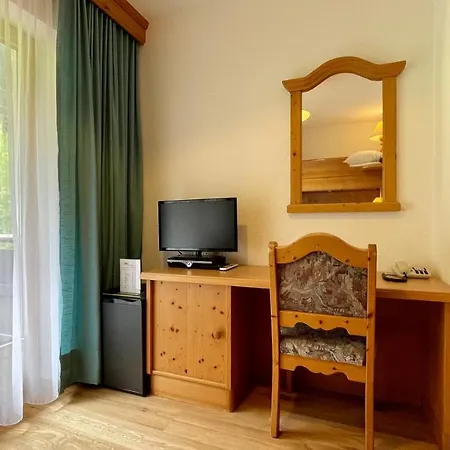 Hotel Intermontana 3*