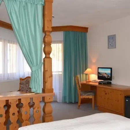 Szálloda Intermontana Garni Zaunhof