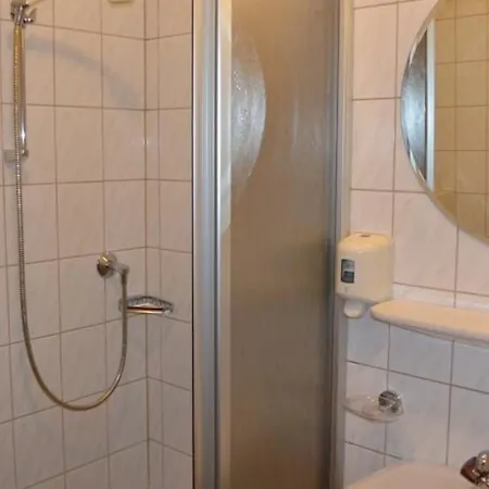 Intermontana Garni Szálloda Zaunhof