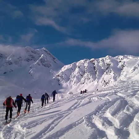 Intermontana Garni Zaunhof