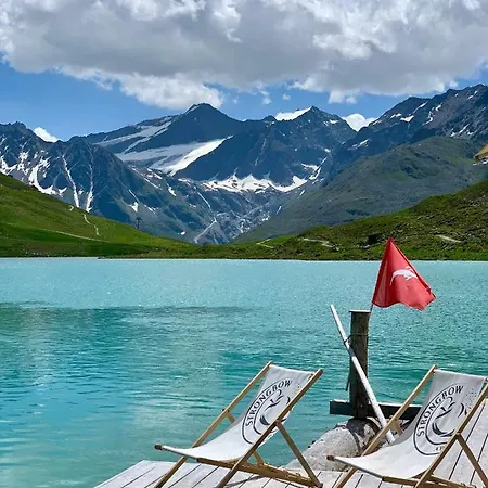 Intermontana Garni Szálloda Zaunhof