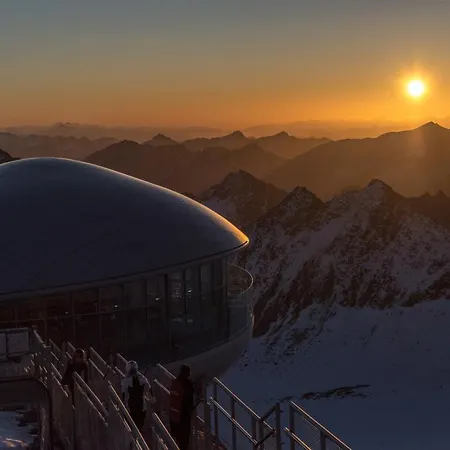 Intermontana Garni Szálloda 3*