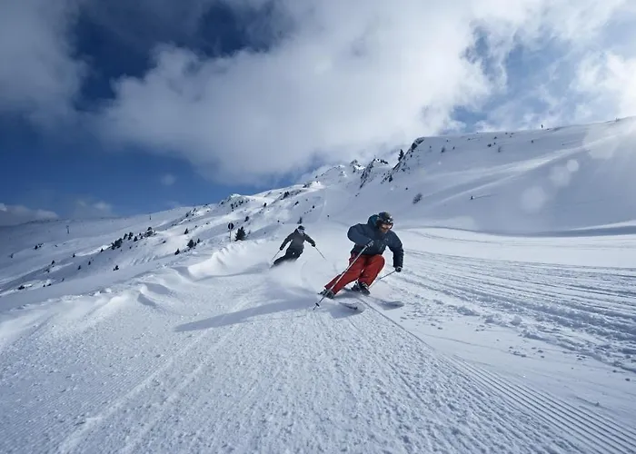 Intermontana Garni 3*