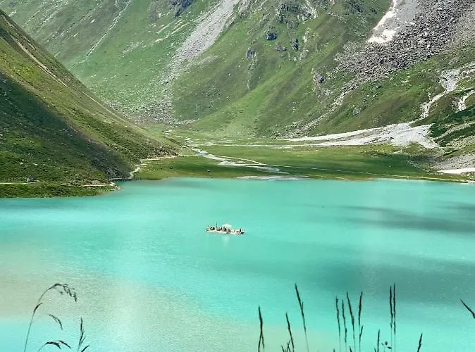 Intermontana Garni Отель Zaunhof