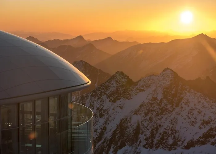 Intermontana Garni 3*